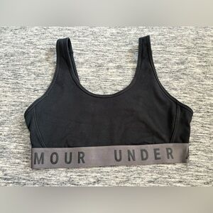Under Armour Sports Bra Size Small